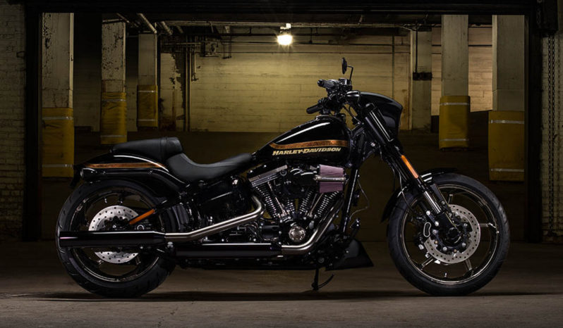 Harley Davidson CVO Pro Street Breakout 2016 lleno