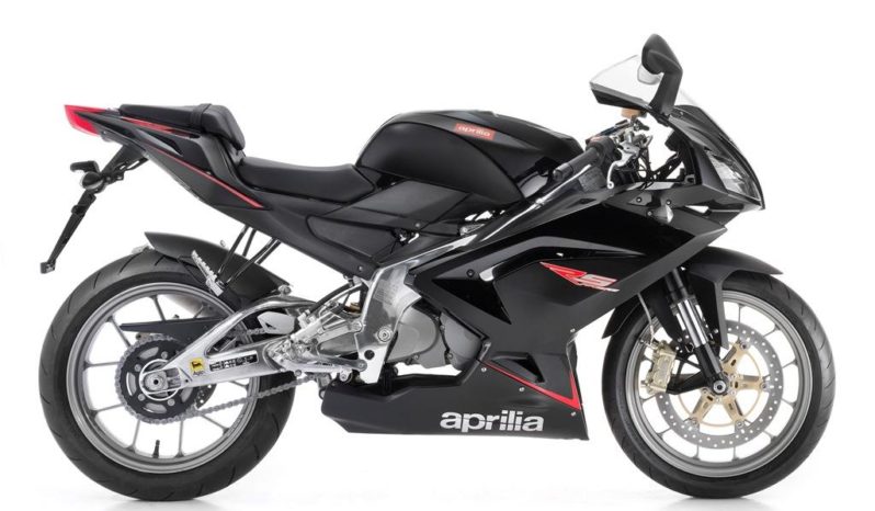 Aprilia RS 125 2010 lleno