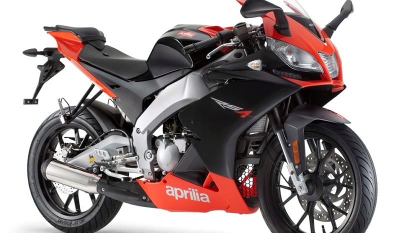 Aprilia RS4 50 2011 lleno