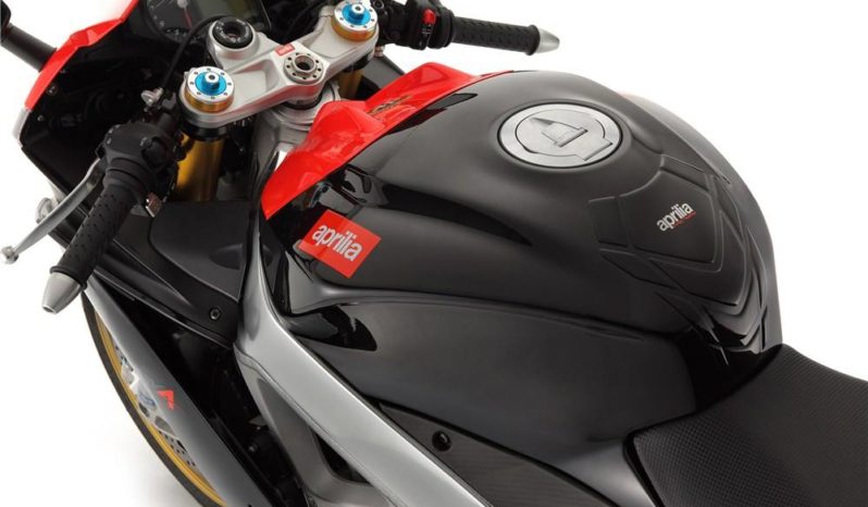 Aprilia RSV4 Factory ABS 2013 lleno