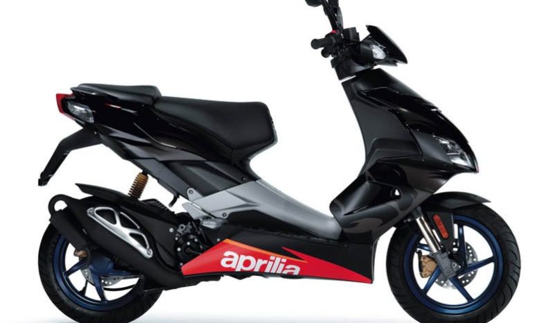 Aprilia SR 50 R Factory 2006 lleno