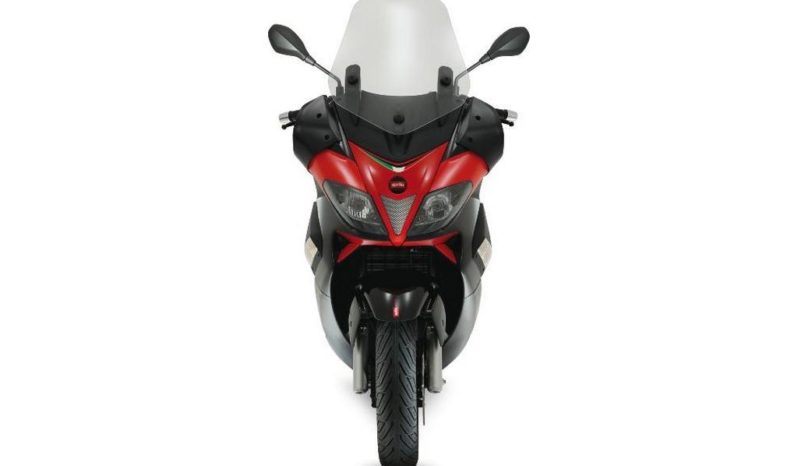 Aprilia SR Max 125 2010 lleno