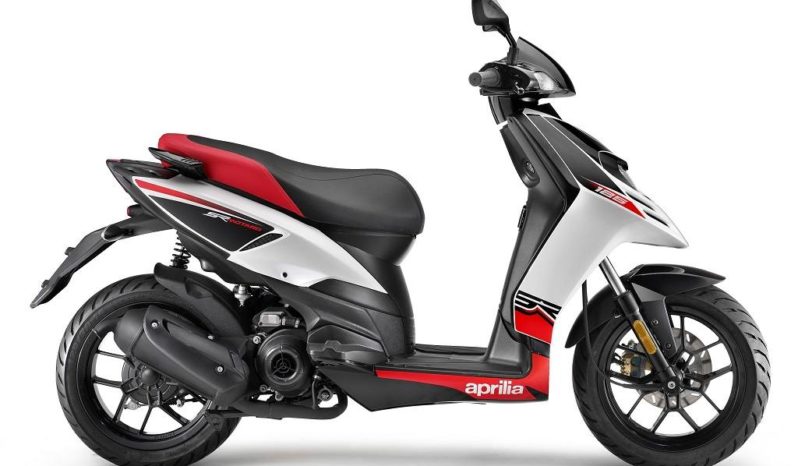 Aprilia SR Motard 50 2012 lleno