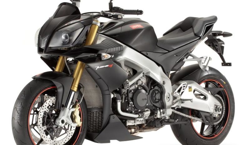 Aprilia Tuono V4 R 2011 lleno