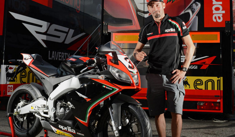 Aprilia RS4 125 Biaggi Replica 2012 lleno