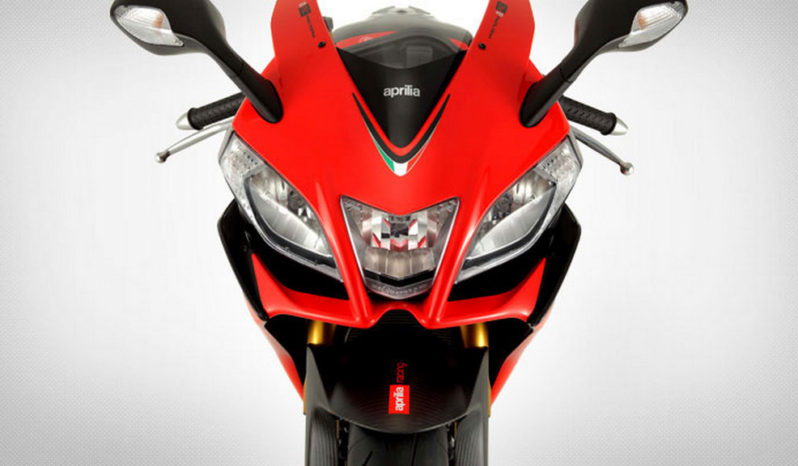 Aprilia RSV4 R ABS 2013 lleno