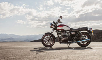 Triumph Bonneville Newchurch 2015 lleno