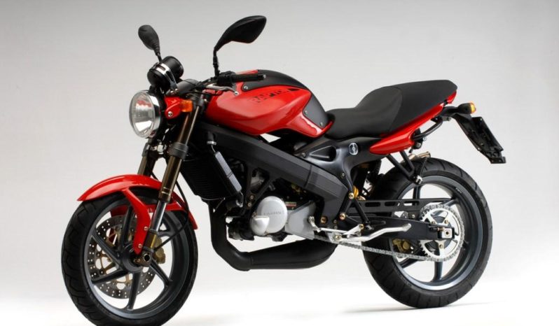 Cagiva Raptor 125 2010 lleno