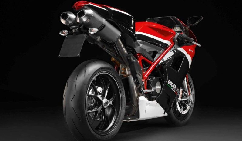 Ducati 848 EVO Corse 2012 lleno