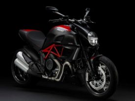 Ducati Diavel Carbon Red 2011