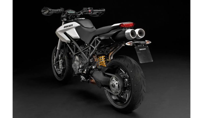 Ducati Hypermotard 796 2010 lleno