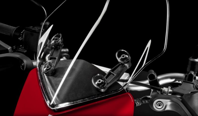 Ducati Hyperstrada 939 2016 lleno