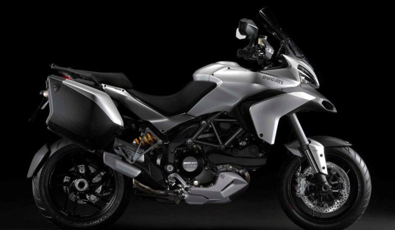 Ducati Multistrada 1200 S Touring 2013 lleno