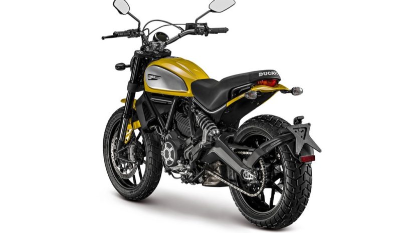 Ducati Scrambler Icon 2015 lleno