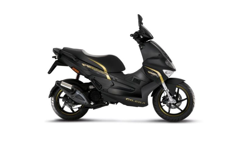 Gilera Runner ST 125 Black Soul 2011 lleno