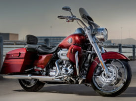 Harley Davidson CVO Road King 110th Aniversario 2013