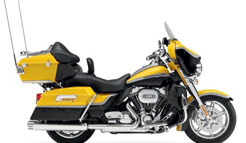 Harley Davidson CVO Ultra Classic Electra Glide 2011 lleno