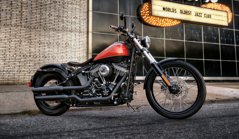 Harley Davidson Softail Blackline 2013 lleno