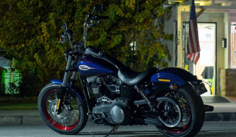 Harley Davidson Dyna Street Bob Limited Edition 2013 lleno