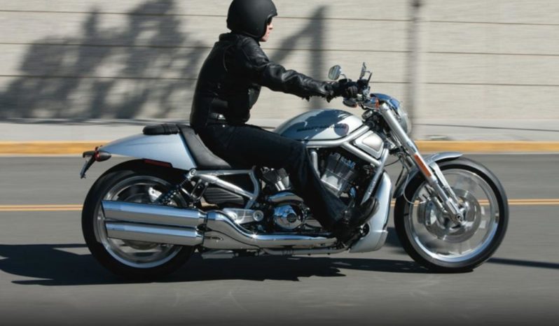 Harley Davidson V-Rod 10th Anniversary Edition 2012 lleno