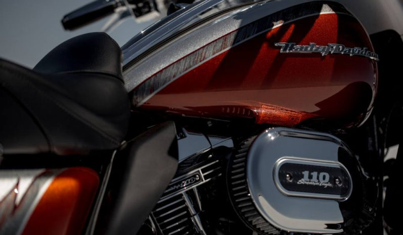 Harley Davidson CVO Limited 2014 lleno