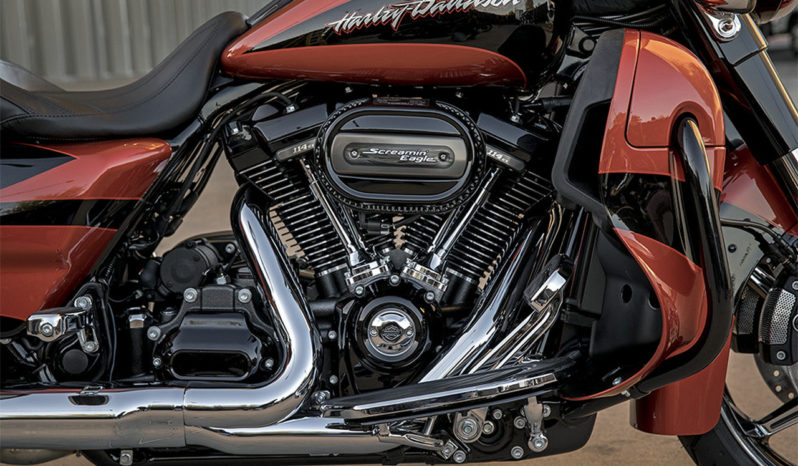 Harley Davidson CVO Street Glide 2018 lleno