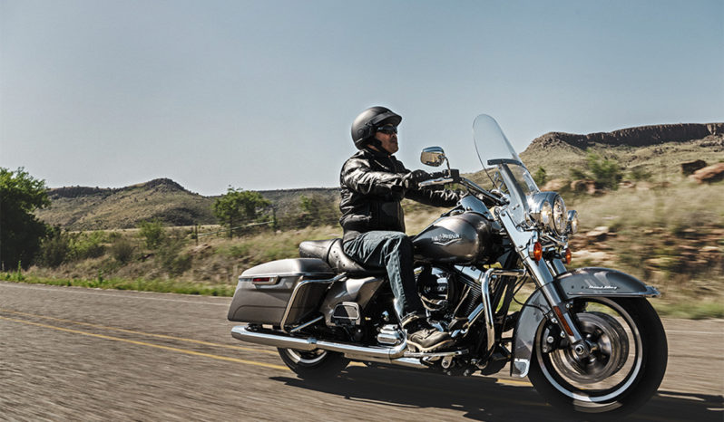 Harley Davidson Road King 2016 lleno