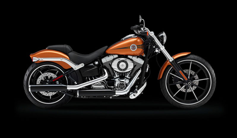 Harley Davidson Softail Breakout 2016 lleno