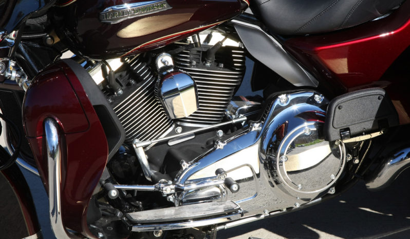 Harley Davidson Tri Glide Ultra 2014 lleno