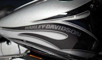 Harley Davidson CVO Street Glide 2015 lleno