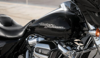 Harley Davidson Street Glide 2017 lleno