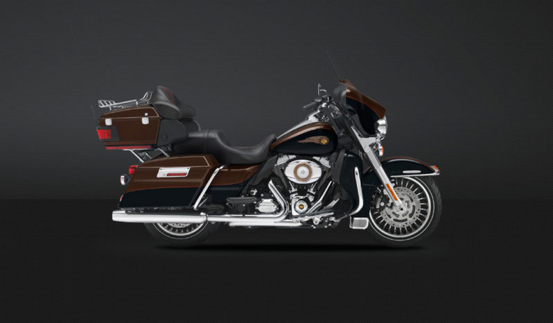 Harley Davidson Electra Glide Ultra Limited 110th Aniversario 2013 lleno