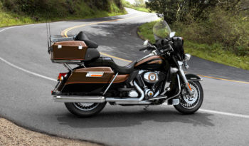 Harley Davidson Electra Glide Ultra Limited 110th Aniversario 2013 lleno