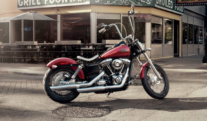 Harley Davidson Dyna Street Bob 2013 lleno