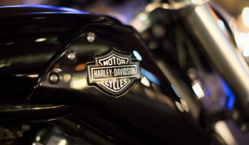 Harley Davidson V-Rod Muscle 2015 lleno