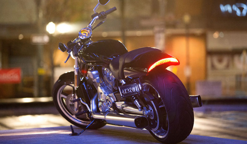 Harley Davidson V-Rod Muscle 2015 lleno