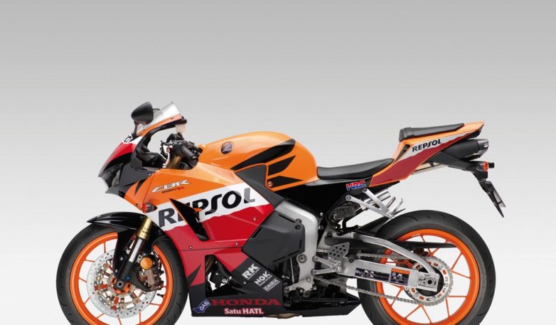 Honda CBR600RR Repsol 2013 lleno