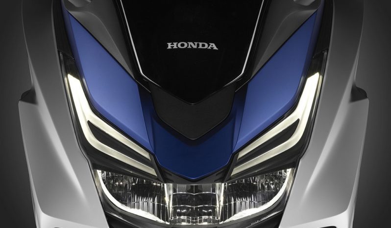 Honda Forza 125 ABS 2015 lleno