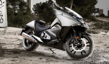 Honda NM4-Vultus 2014 lleno