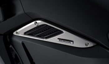 Honda NM4-Vultus 2014 lleno