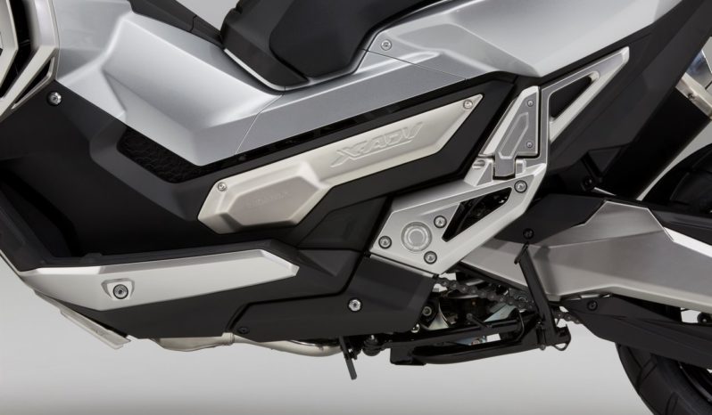 Honda X-ADV 2017 lleno