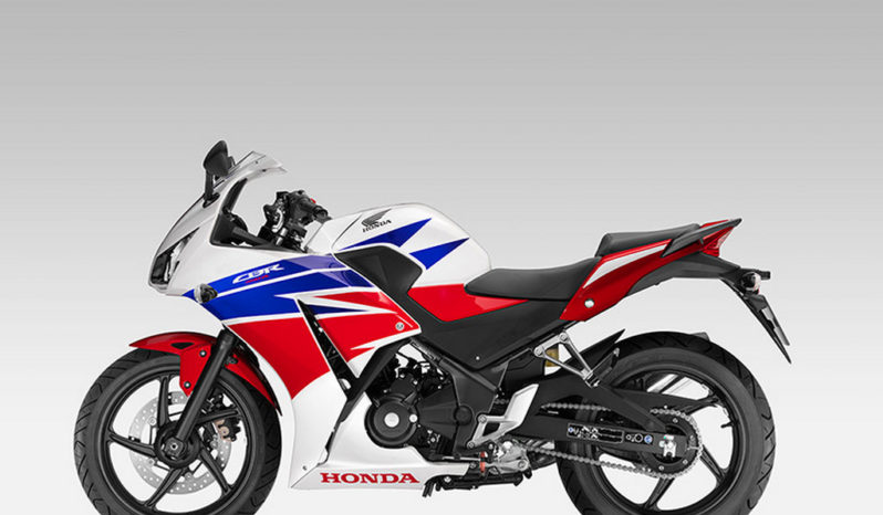 Honda CBR300R 2014 lleno