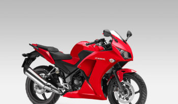 Honda CBR300R 2014 lleno