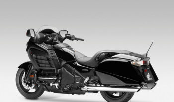 Honda Goldwing F6B 2013 lleno