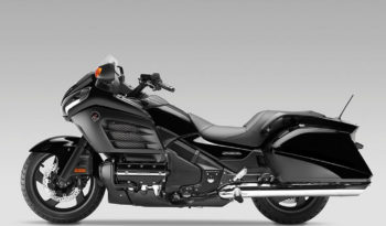 Honda Goldwing F6B 2013 lleno