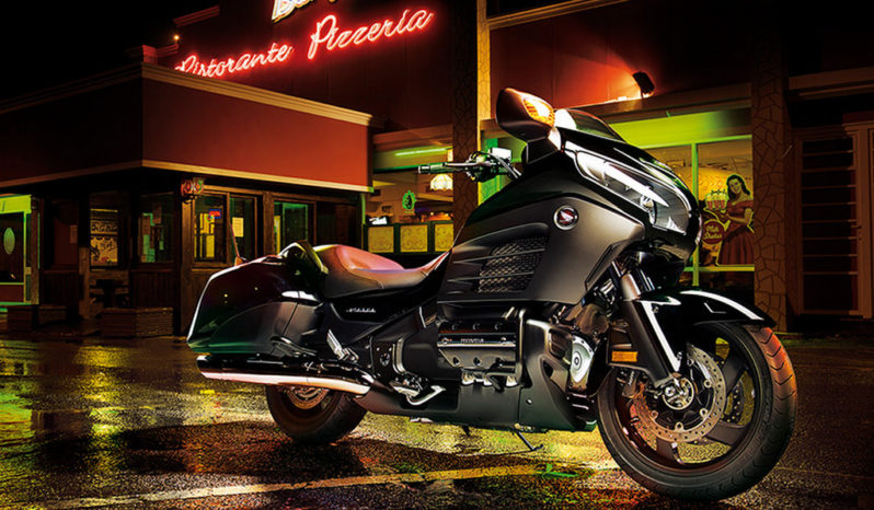 Honda Goldwing F6B 2013 lleno