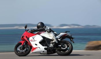 Hyosung GT 650 Ri Comet Bitono 2012 lleno