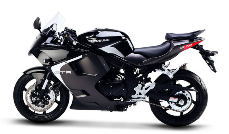 Hyosung GT 125R Pro Comet 2014 lleno