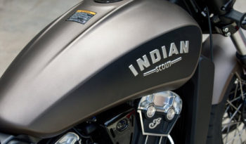 Indian Scout Bobber 2018 lleno