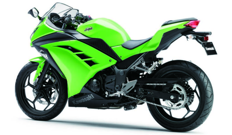 Kawasaki Ninja 300 2013 lleno